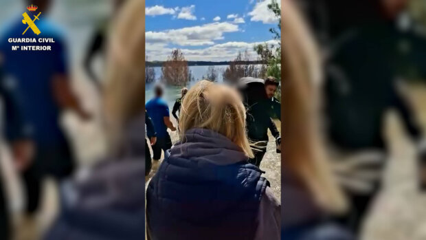 La Guardia Civil rescata a dos personas en el pantano de Buendía
