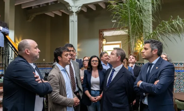 García-Page presume del liderazgo nacional de Castilla-La Mancha en crecimiento de pernoctaciones hoteleras en el mes de marzo