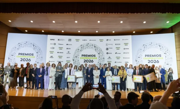 El Gobierno regional pone en valor el trabajo del movimiento cooperativo en defensa del sector agroalimentario y del desarrollo rural