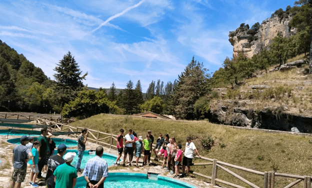 Programados cuatro cursos formativos para 2026 en la Escuela Regional de Pesca de Uña