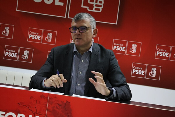 Godoy: “Gracias a todos los profesionales sanitarios de Cuenca por su trabajo diario y su implicación en el traslado al nuevo hospital”