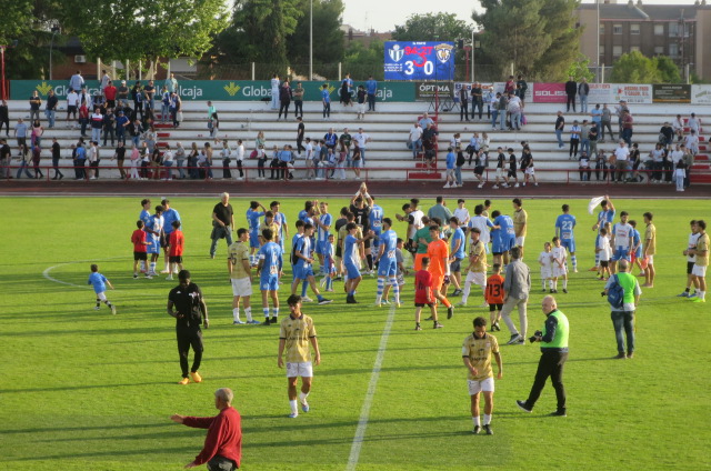 Con una clara victoria (3-0) sobre el CD Guadalajara B,  el CD Tarancón vuelve a dormir como líder del grupo XVIII de Tercera RFEF