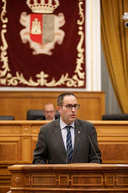 Martín-Buro pedirá explicaciones en las Cortes sobre la actividad real del nuevo servicio de Cirugía Plástica del HUCU