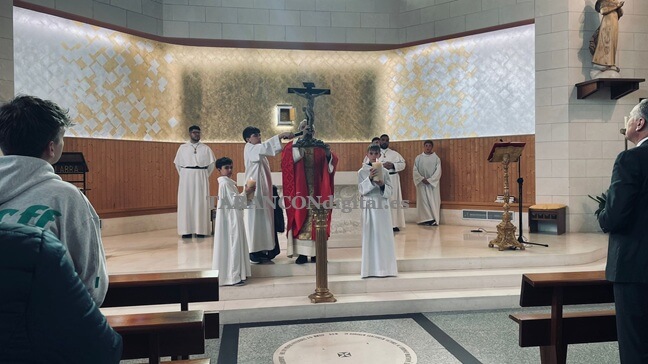 La Parroquia de San Víctor y Santa Corona acoge la solemne celebración de la Pasión y Muerte del Señor en Tarancón