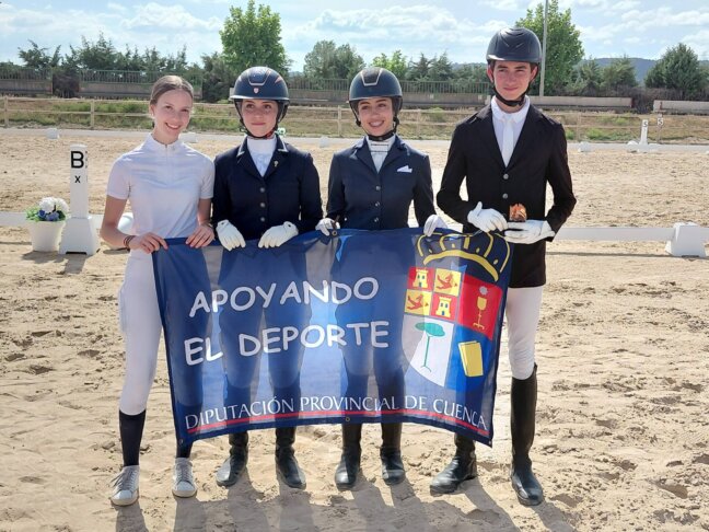 Excelente inicio de temporada en Doma Clásica para el Equidepor Víctor Navarro de Tarancon, con una primera posición, otra segunda, tercera y cuarta clasificados en el primer Concurso Territorial de Doma Clásica.