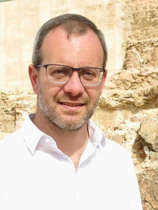 “Carreteras en Cuenca: Del mar embravecido al campo de charcos»