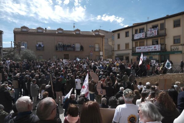 La Asociación Vecinal Campos del Paraíso Comunidad Rural exige a la Junta que “guarde en un cajón” la macroplanta de Ence en el municipio tras las declaraciones contradictorias de la consejera sobre el biometano