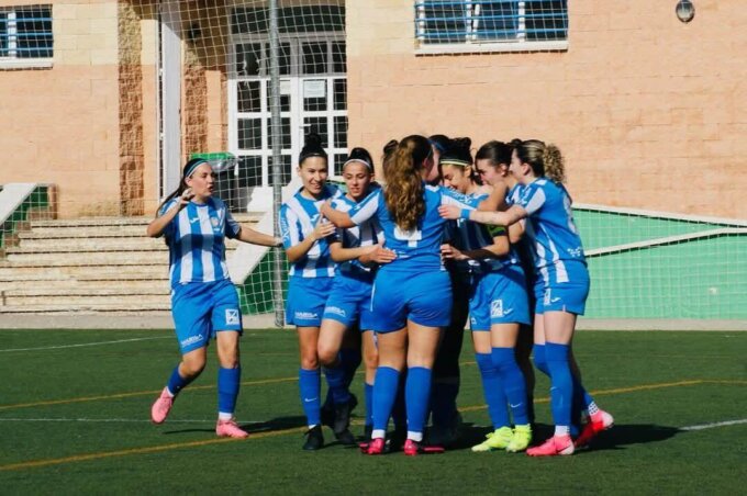 El equipo femenino de la EFB Jesús de la Ossa, baja el telón liguero y se despide de la categoría (por ascenso) ante sus incondicionales con la visita de uno de los equipos punteros CD Albacete Fundación Femenino C