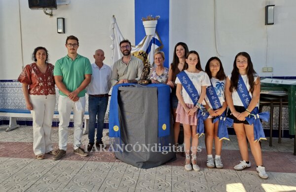 La Peña El Mosto reconoce a Soledad Ditado y Esteban de la Llave por sus 40 años de pertenencia