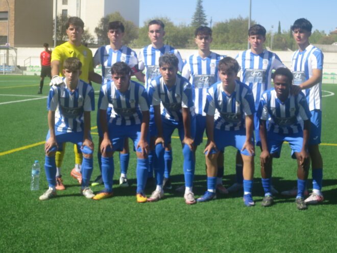 Los juveniles A de la EFB Jesús de la Ossa, dan la cara ante el CF Alovera, pero no fue suficiente. Los alcarreños se impusieron por un gol a cero